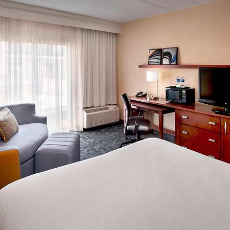 Courtyard By Marriott Hartford Windsor Airport Exterior foto