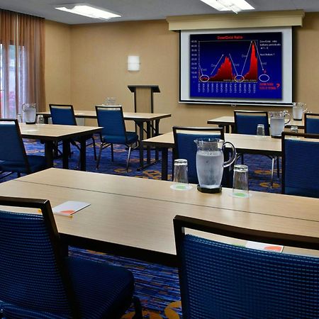 Courtyard By Marriott Hartford Windsor Airport Exterior foto