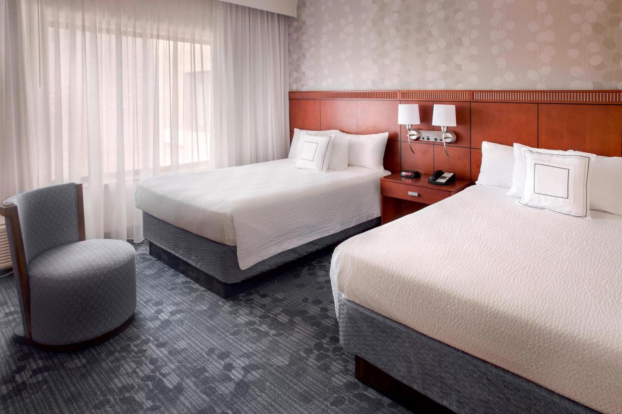 Courtyard By Marriott Hartford Windsor Airport Exterior foto